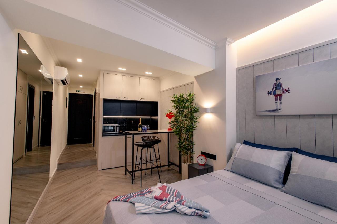 Triple A @ Trendy Psiri - Art & Nightlife Aparthotel Atenas Exterior foto