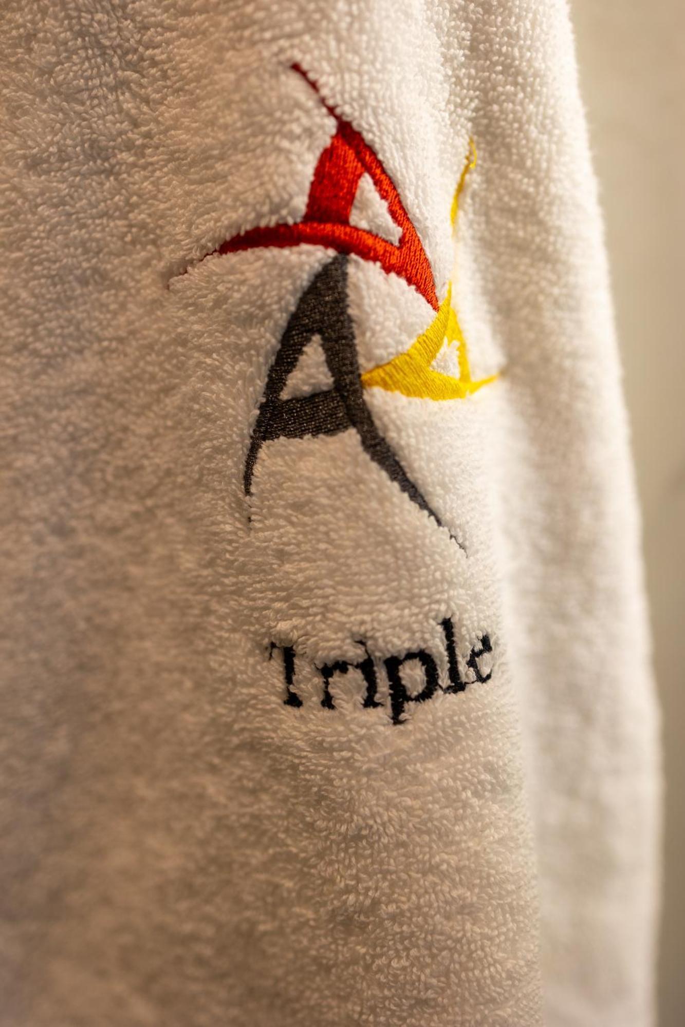 Triple A @ Trendy Psiri - Art & Nightlife Aparthotel Atenas Exterior foto