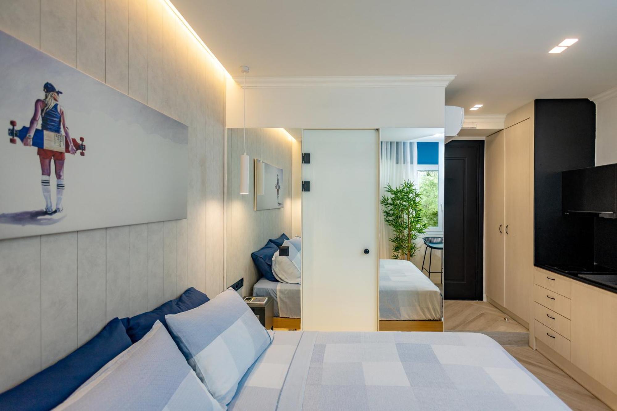 Triple A @ Trendy Psiri - Art & Nightlife Aparthotel Atenas Exterior foto