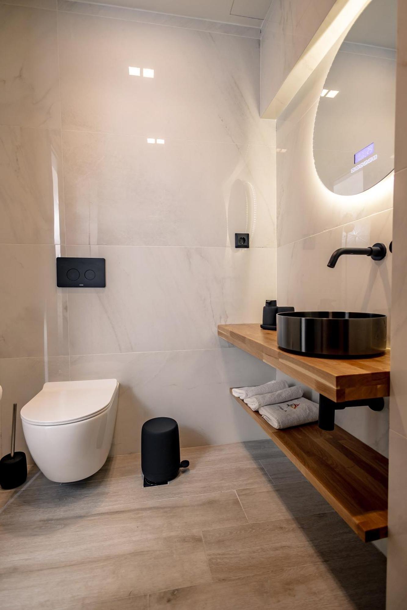 Triple A @ Trendy Psiri - Art & Nightlife Aparthotel Atenas Exterior foto